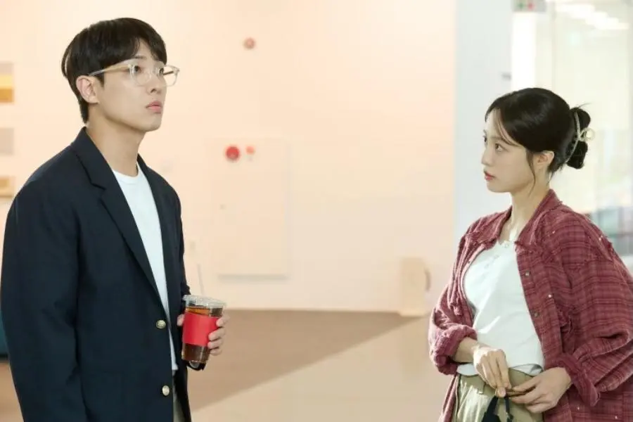 Encontro às cegas desastroso de Lee Joon e Bae Yoon Kyung em ‘Love Track’