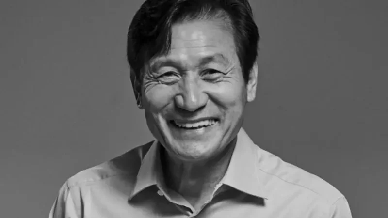 Atores de K-pop lamentam a morte do veterano Ahn Sung Ki