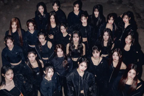 tripleS anuncia dois comebacks completos em grupo para 2026: LOVE&POP