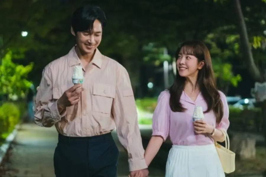 Han Ji Min e Park Sung Hoon vivem um romance intenso em ‘O Guia Prático do Amor’