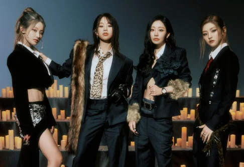 KISS OF LIFE revela fotos ousadas de teaser para ‘Quem É Ela’