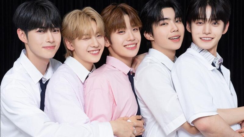 ZEROBASEONE se Prepara para Retorno na Primavera como Grupo de 5 Membros