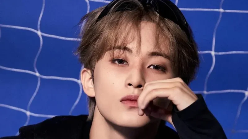 Breaking: Mark Deixa NCT e SM Entertainment + Escreve Carta Para os Fãs