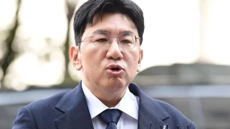 Polícia Solicita Mandado de Prisão Para o Presidente da HYBE, Bang Si Hyuk