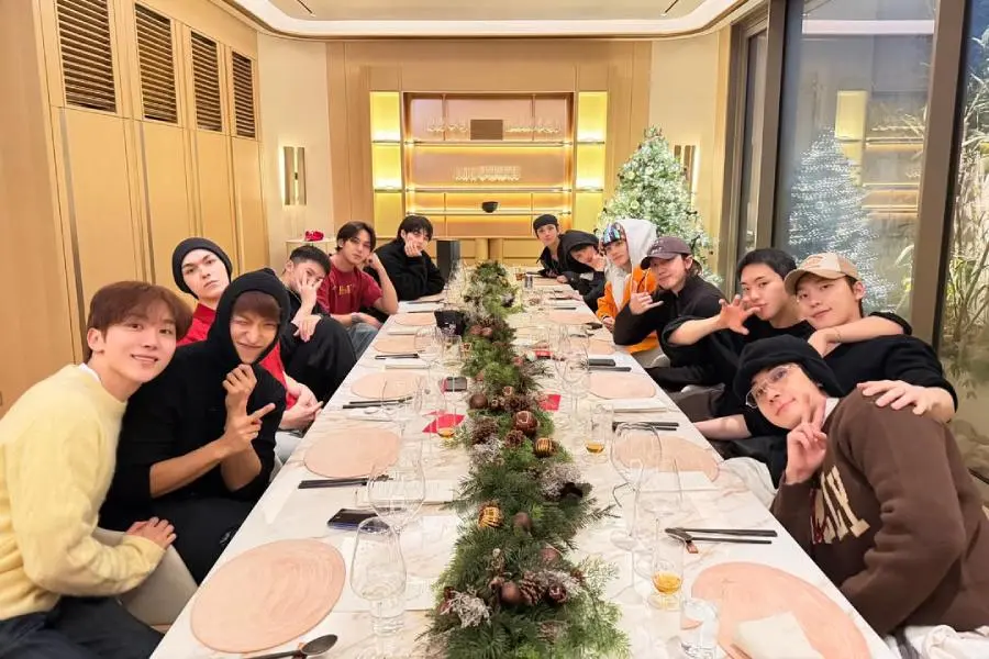 SEVENTEEN renova contratos com a PLEDIS Entertainment