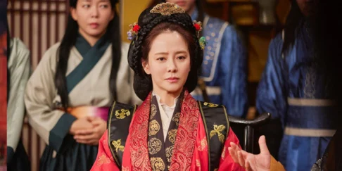 Song Ji Hyo brilha como terceira apresentadora do ‘SNL Korea 8’